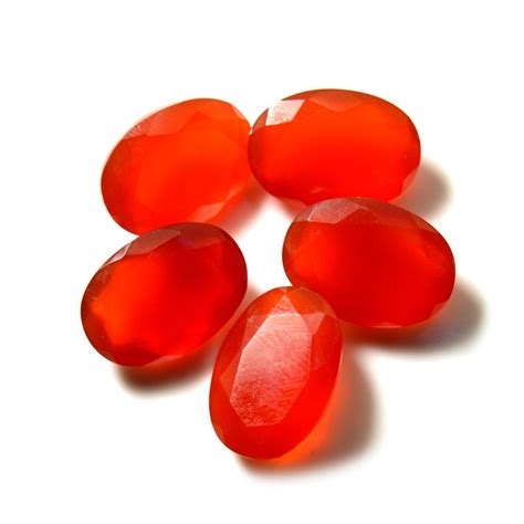 Gemstone Oval Natural Red Onyx Stone, For Jewelry, Size: 14X10mm at Rs 15/carat in Haridwar