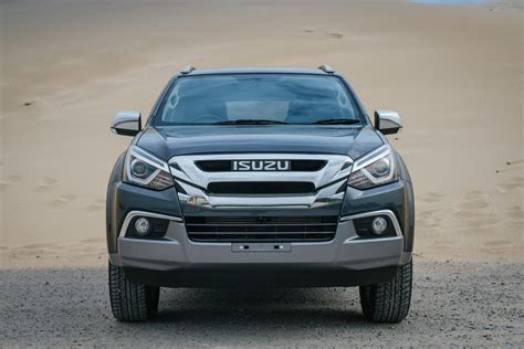 Isuzu MU-X (2018) Specs & Price - Cars.co.za