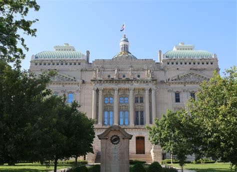 Indiana State Capitol Building of Indianapolis Editorial Stock Image ...