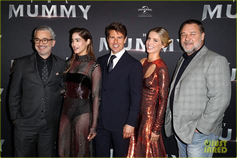 Tom Cruise & 'The Mummy Cast' Put On Their Best For Australian Premiere ...