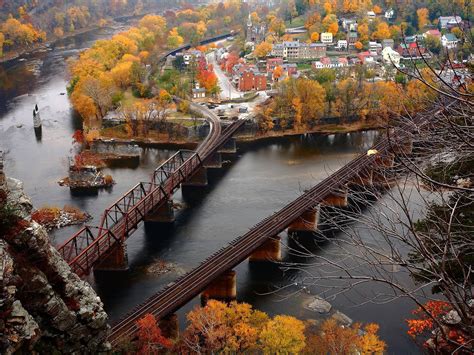 "Harpers Ferry, West Virginia" : pics