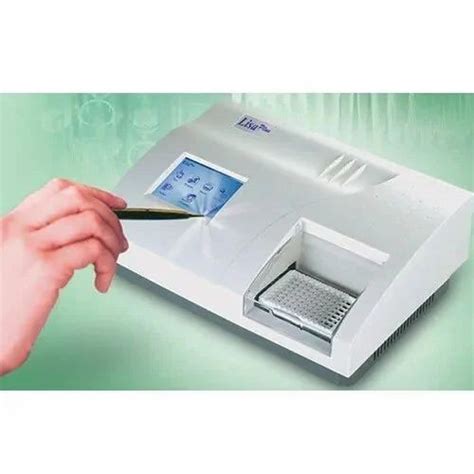 Microplate Reader at Rs 135000 | Plate Reader in New Delhi | ID: 2849703055373