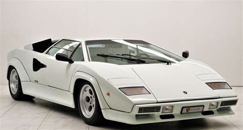 1984 Lamborghini Countach | Classic Driver Market