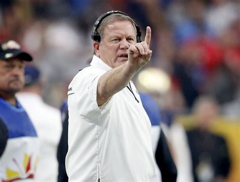 Notre Dame football coach Brian Kelly agrees to 6-year contract extension - mlive.com