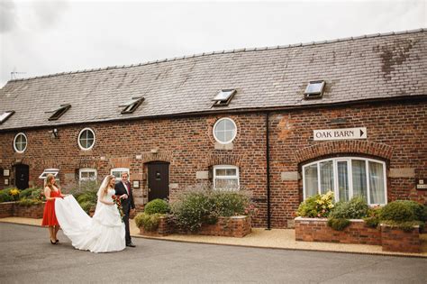 Barn Wedding Photography Cheshire (Vanessa + Alex) | ARJ Photography