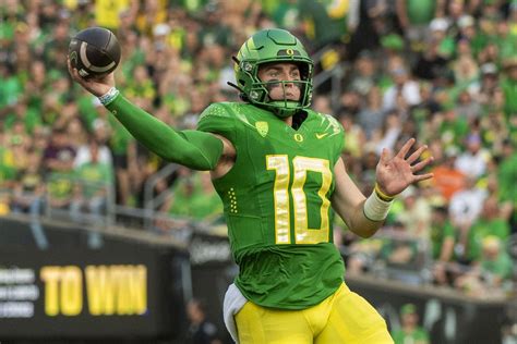 How efficient will Oregon’s Bo Nix be against Colorado’s porous ...