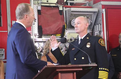 San Diego native sworn in as new SDFD fire chief | FOX 5 San Diego