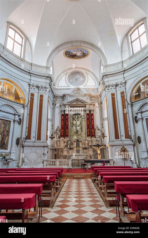 Church of the Pietà - Saint Mary of the Visitation interior in Veneto ...