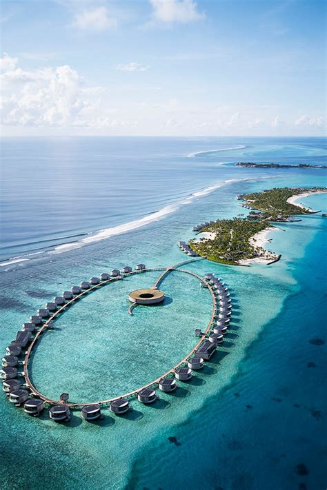 At The Ritz-Carlton Maldives, Fari Islands, mindful tourism meets ...