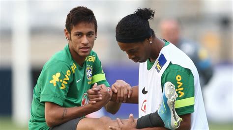 Neymar Training with Ronaldinho Wallpaper | Take Wallpaper