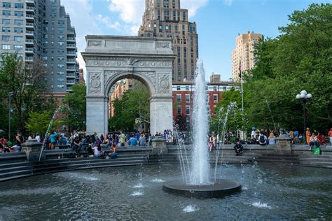 NYU + Washington Square Park New York – TripHock