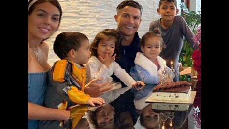 Cute Family, Family Time, Cristiano Ronaldo Cr7, Georgina, Singing ...