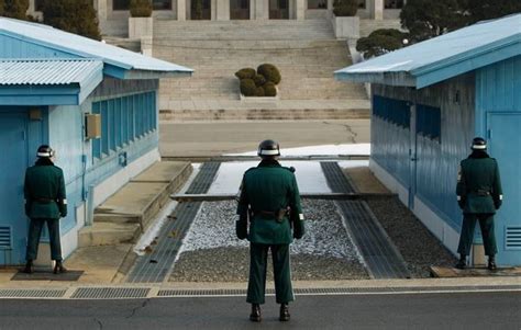 panmunjom | The Panmunjom border crossing is in the Demilitarized Zone | North korea, South ...