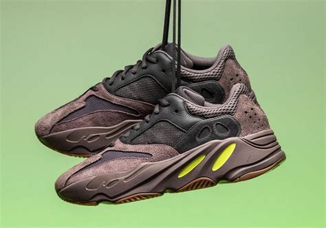 The adidas YEEZY Boost 700 Arrives In a "Mauve" Colorway | The Source