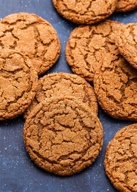 Chewy Ginger Molasses Cookies - Recipe Runner