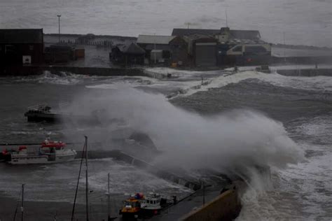 Storm Babet sweeps Scotland - One dead and massive flood damage - Meta Jaun News