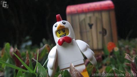 GeekMatic!: LEGO® Minifigure | Chicken Suit Guy