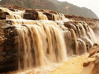 In which country the world’s first yellow waterfall is located ...