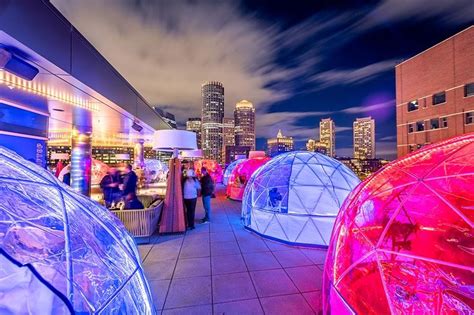 Best Waterfront Rooftop Bar in Boston, MA | Outlook & Lookout | Freedom trail boston, Rooftop ...