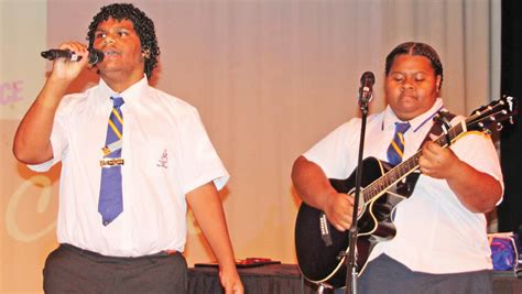 Cape beaming with pride after Royston is crowned Idol winner | Cape York Weekly