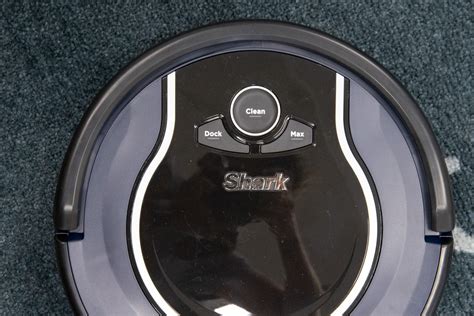 Shark ION Robot Vacuum Review: A simple and cheap robot