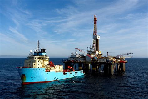 Maersk Unveils Maersk Decom, Its New Oil Rig Decommissioning Unit