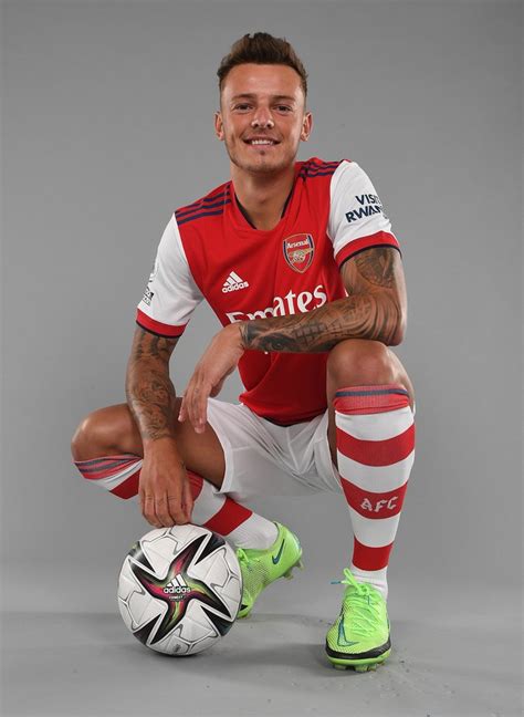 Pictures: Ben White in Arsenal colours | Gallery | News | Arsenal.com