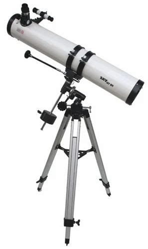 White Metal STAR TRACKER 127/900 EQ Reflector Telescope, 900mm at Rs 13800 in Mumbai