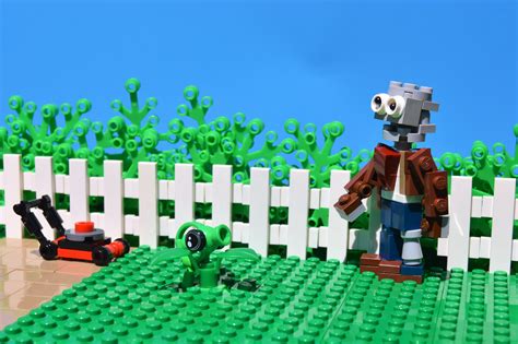 LEGO Plants vs. Zombies : r/lego