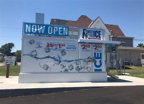 "Twice the Ice" open for business on Broadway | KHQA