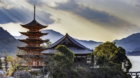 Japan for Diwali? Flights from India restart 2 November | Condé Nast Traveller India