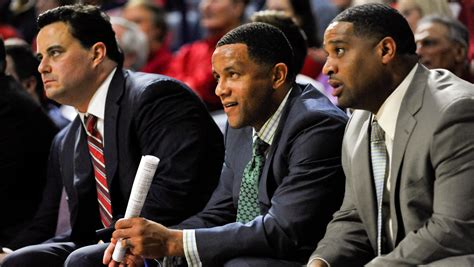 Arizona basketball coach odds: Damon Stoudamire, Tommy Lloyd or Miles Simon?