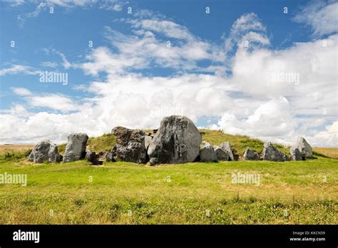 West Kennet Long Barrow prehistoric Neolithic tomb near Avebury, Wiltshire, England. Stone ...