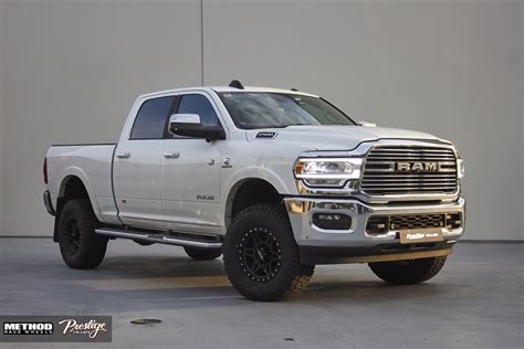 Dodge Ram 2500 DJII Suspension Lift Kit