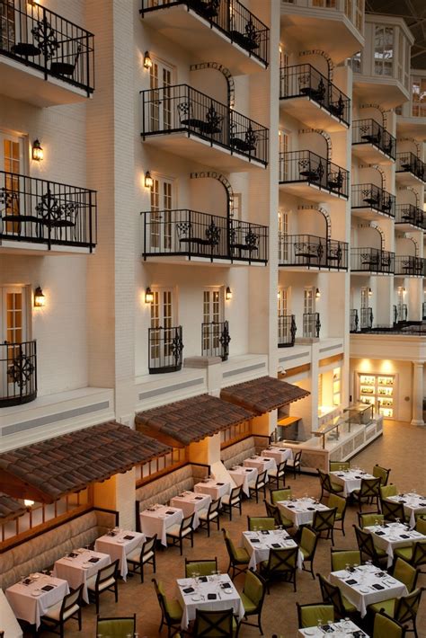 Gaylord Opryland Resort & Convention Center: 2017 Room Prices, Deals ...