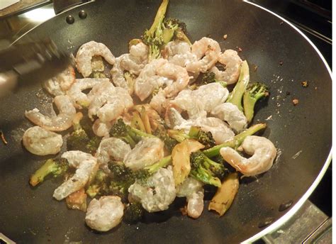 Impromptu Dinner Party – Mongolian Shrimp & Broccoli | Why Go Out To Eat?