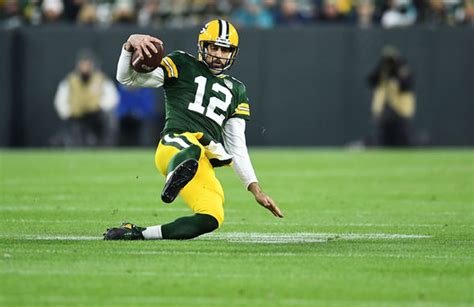 Aaron Rodgers stats PROVE Green Bay Packers will go on ‘insane run ...