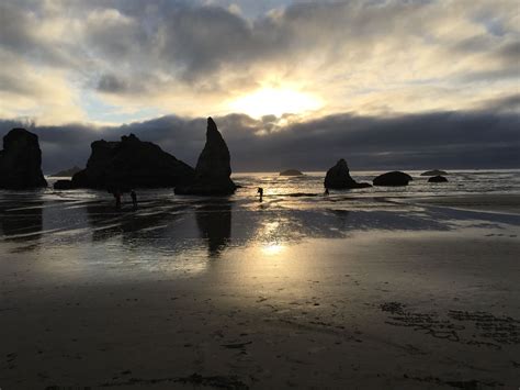 Pin by Mathew Sullivan on Bandon Oregon | Bandon oregon, Sunset, Oregon