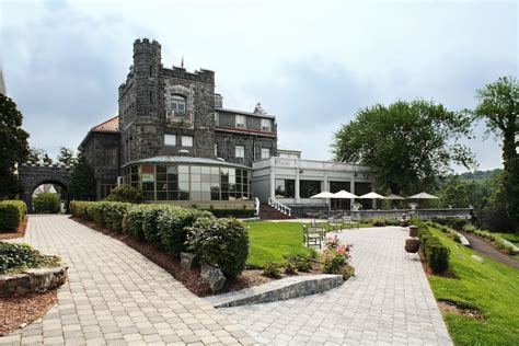 Book Tarrytown House Estate on the Hudson, Tarrytown, New York - Hotels.com