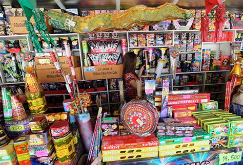 More Bulacan firecracker factories back in business | Philstar.com