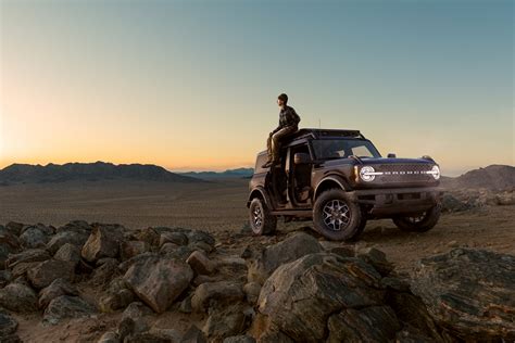 Ford Brings Back Its Beloved Bronco 4X4 with 2021 Version