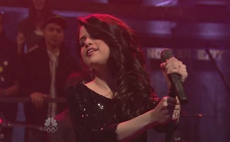 Live Performance Music Videos: Selena Gomez - Naturally (Live @ Late Night 2010-02-12)