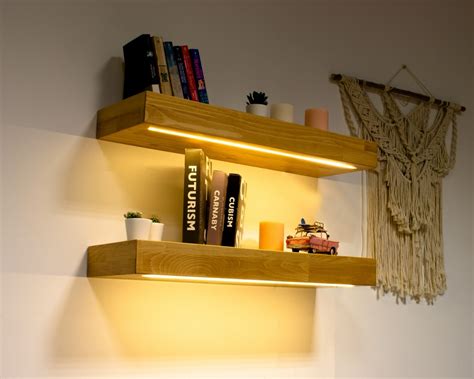 Floating Shelf with Led Lights • Höfina