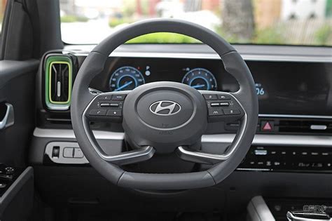 Hyundai Mufasa - Interior photos of.