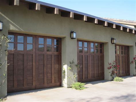 Garage Door Styles for Ranch House - EasyHomeTips.org