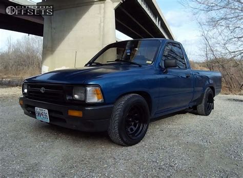 1994 Toyota Pickup with 15x8 -19 Vision D Window and 195/60R15 Falken ...