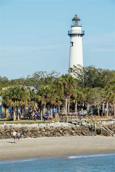 St. Simons Island Lighthouse, St. Simons Island, Georgia Photograph by ...