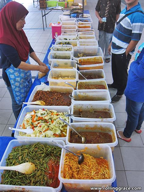 6 Must-Try Food in Brunei Darussalam