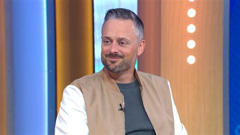 Nate Bargatze talks about his new comedy special - Good Morning America