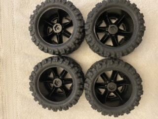 Traxxas Rustler 4x4 VXL Tires & Wheels - R/C Tech Forums